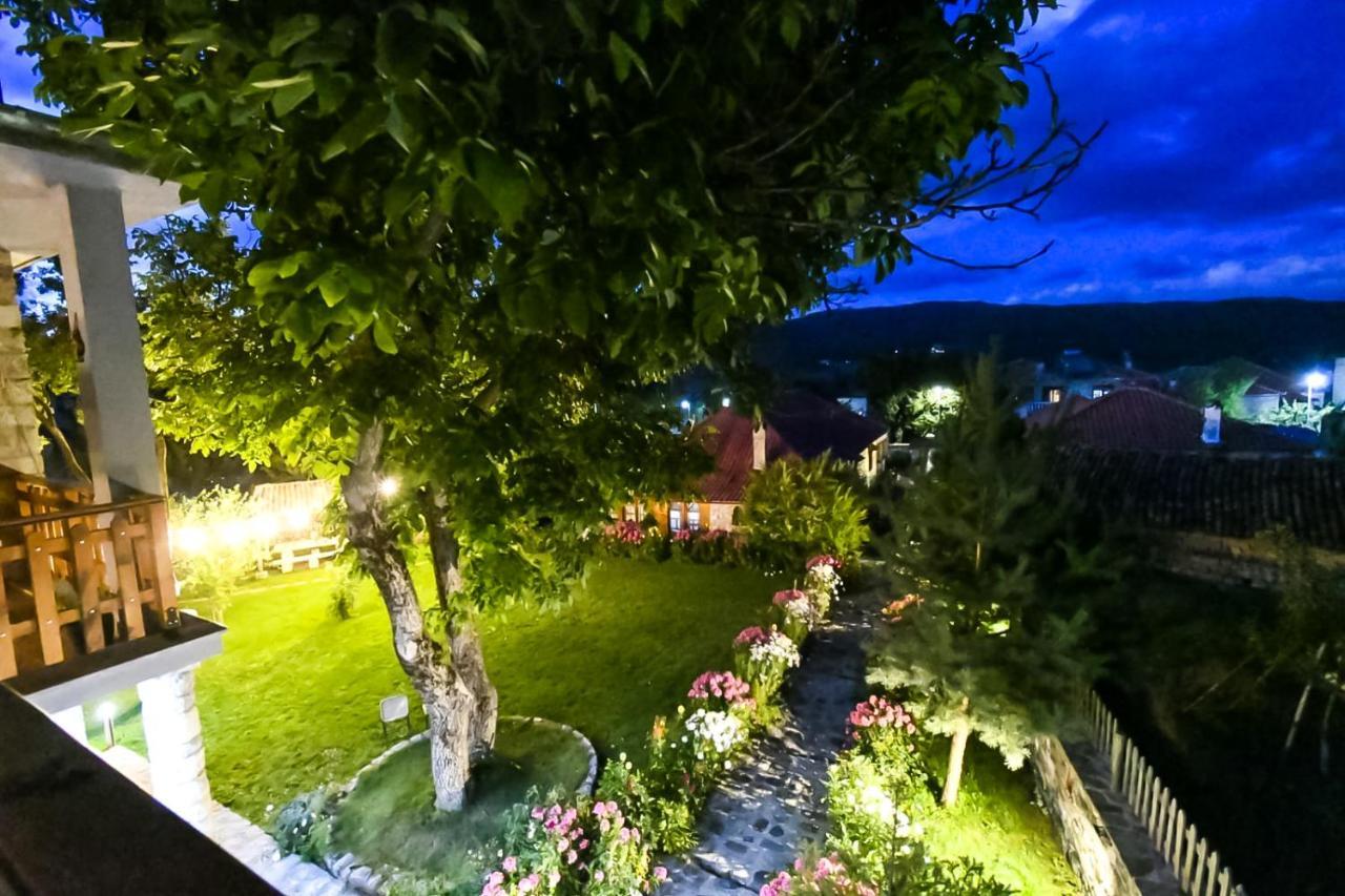 Bed and Breakfast Bujtina Shkodrani Воскопоя Экстерьер фото